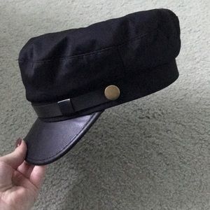 Tobi cabby hat